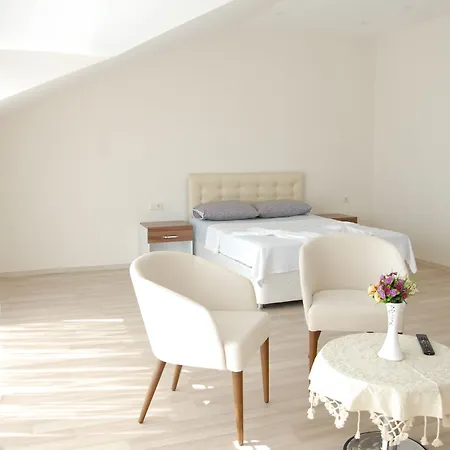 Hotel Tebriz 3*